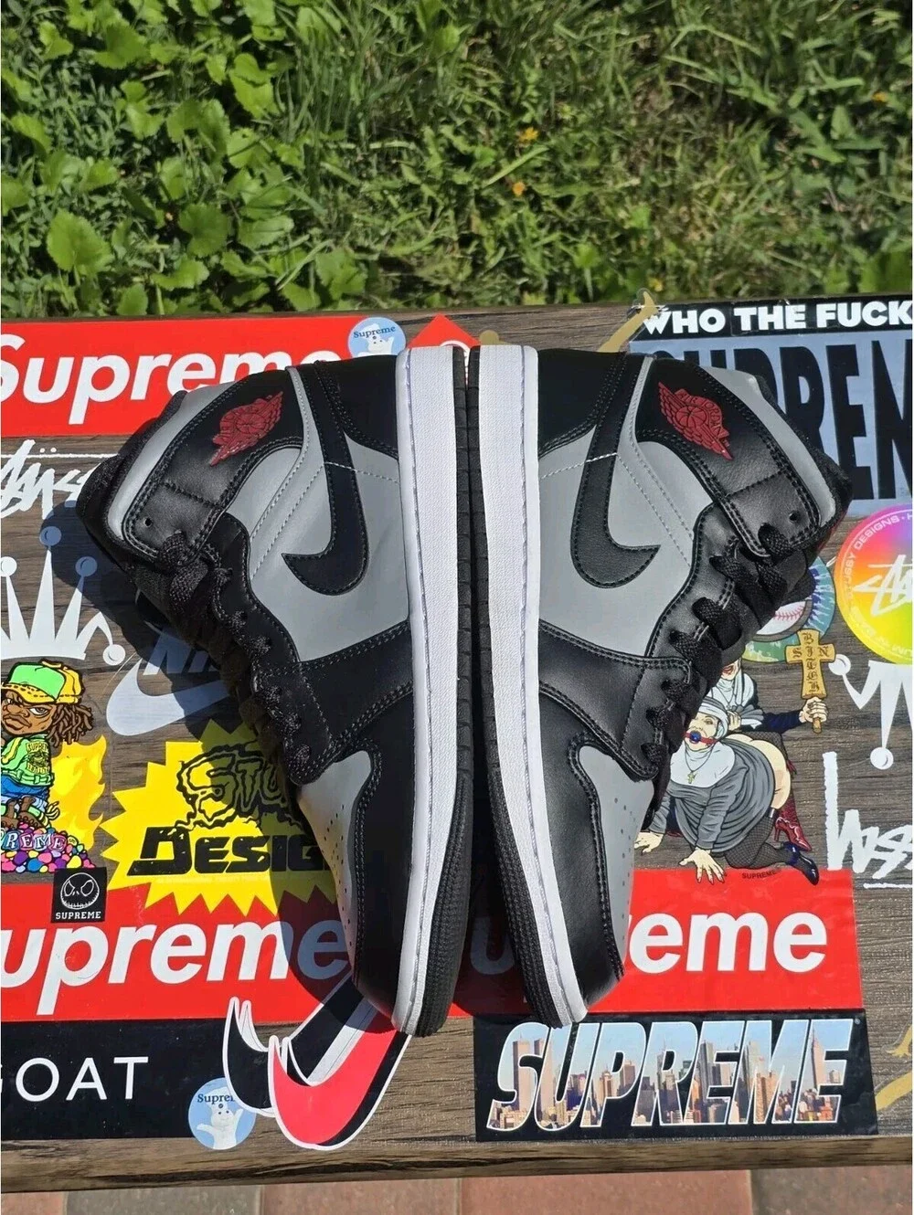 Size 8M - Jordan 1 Mid Shadow